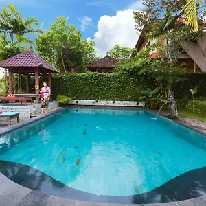 2* Affittacamere Sayong House