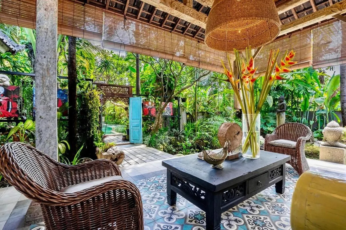 Where Art and Relaxation Meet in Tropical Paradise Ubud Vila
